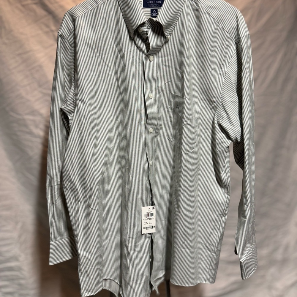 Club Room Men's Striped Green and White Dress Shirt
